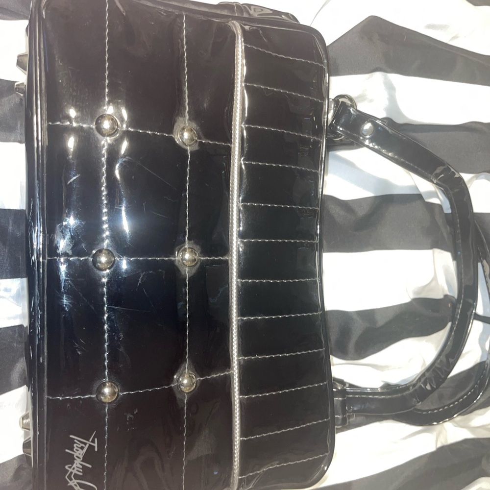 Trophy Queen Lincoln Black Satchel with Quilted Design